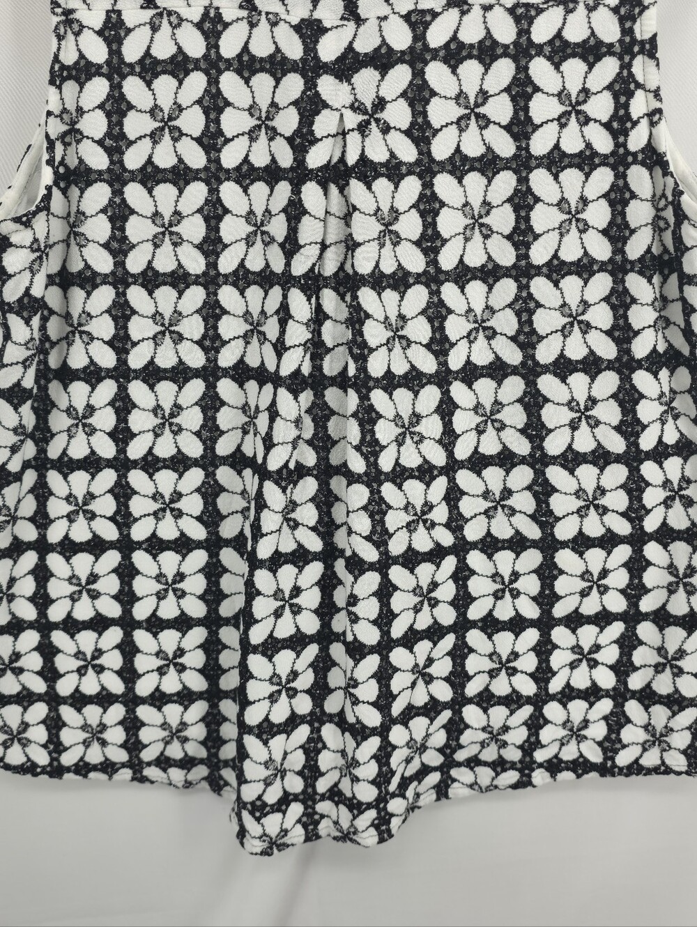 Anthropologie Maeve Embroidered Lace Floral Faux Wrap Blouse Top Size 6 - Picture 11 of 14